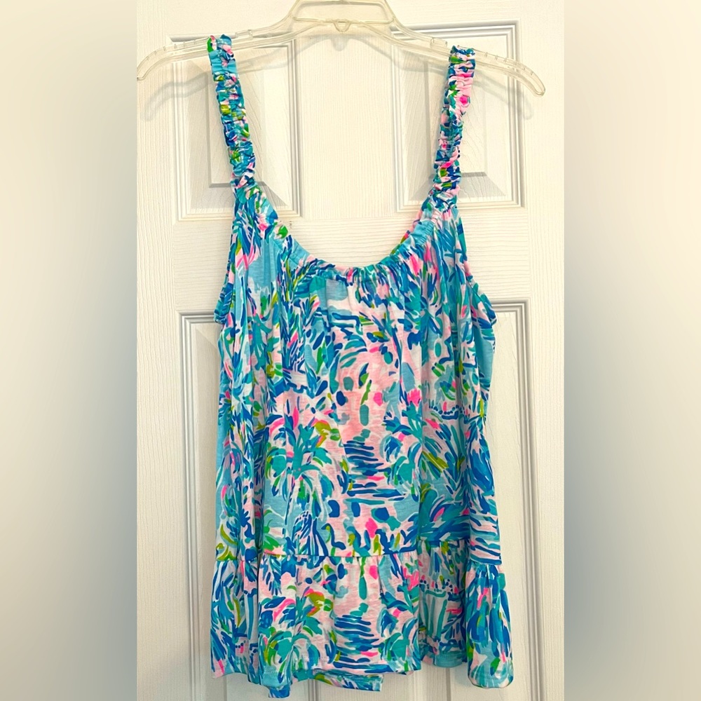NWT Lilly Pulitzer Loro Top.  Blue Ibiza Cabana Cocktail print. Size Large.